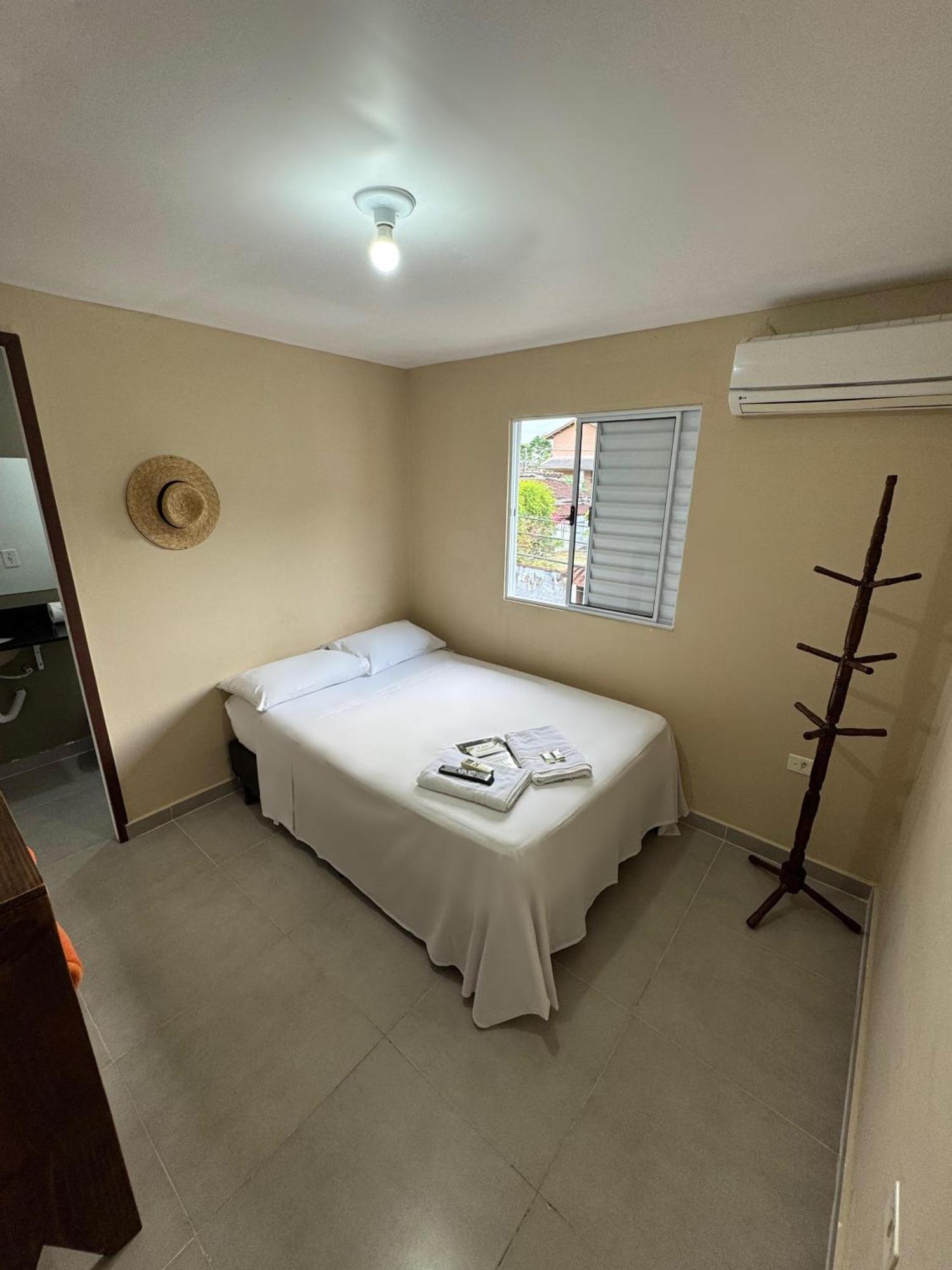 Pousada Casa Guntzel Juquehy - Piscina E Ar Condicionado Juquei Quarto foto